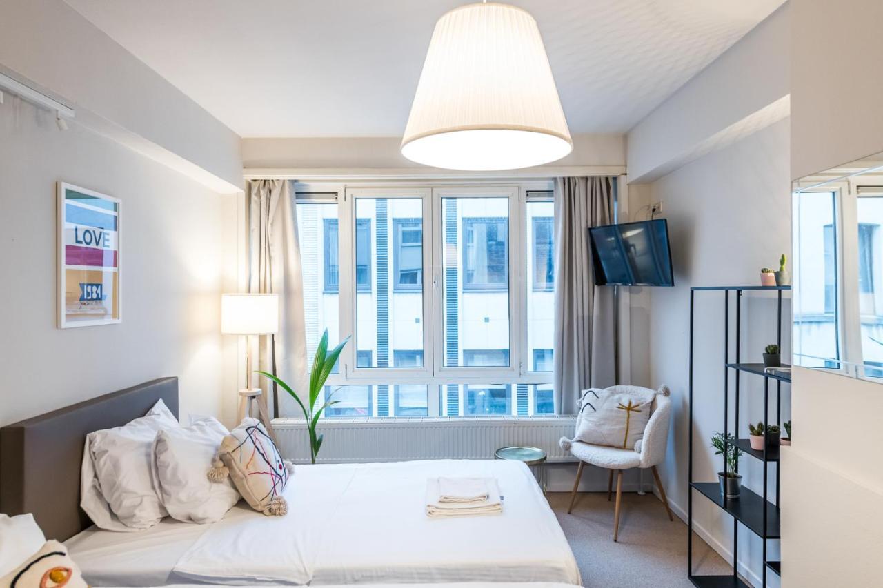 Japie Rooms - In The Heart Of Антверпен Экстерьер фото