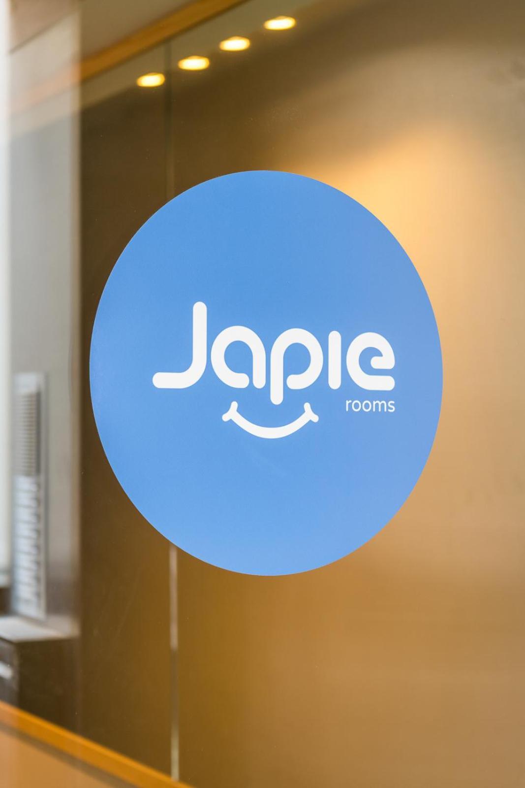 Japie Rooms - In The Heart Of Антверпен Экстерьер фото